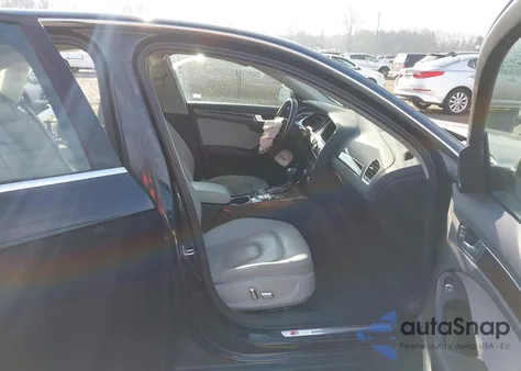 2016 Audi A4 2.0T Premium z USA, uszkodzony, nr VIN WAUFFAFL9GN005434